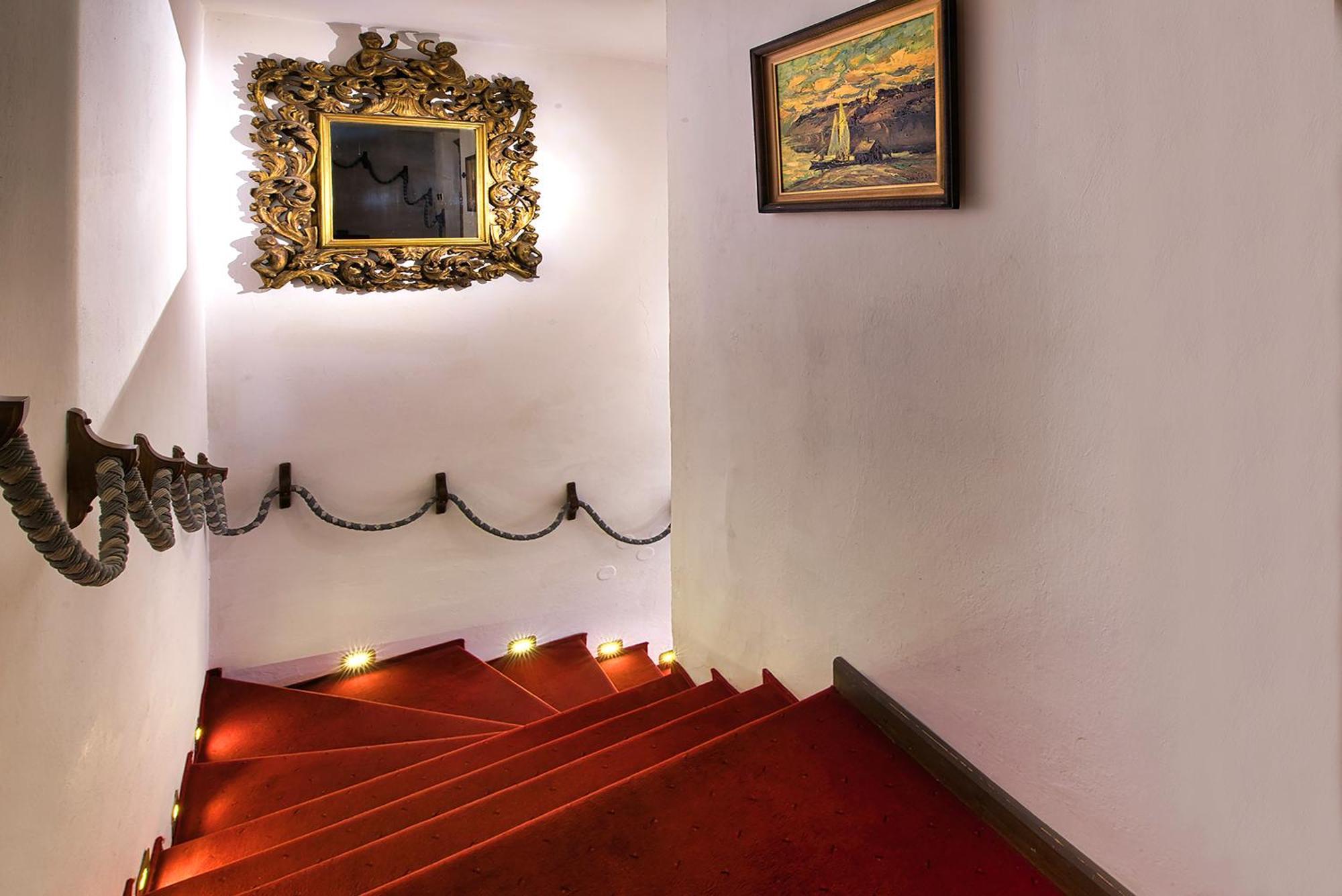 Panoramic Castle Suite With Free Private Parking Bratislava Exterior foto